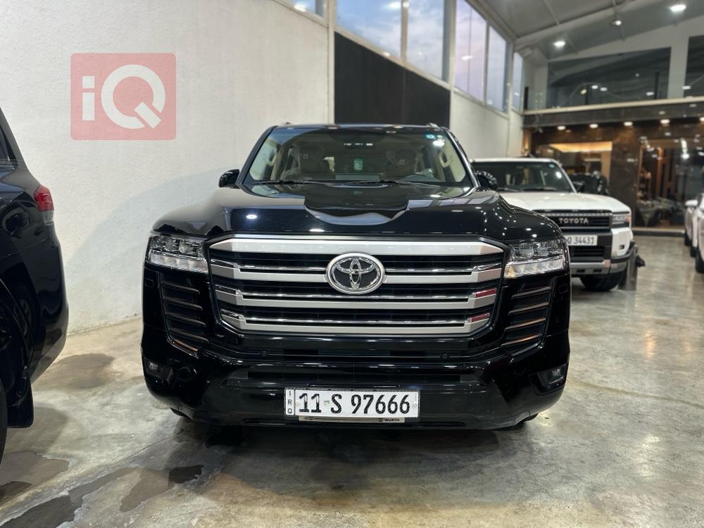 تويوتا لاندكروزر